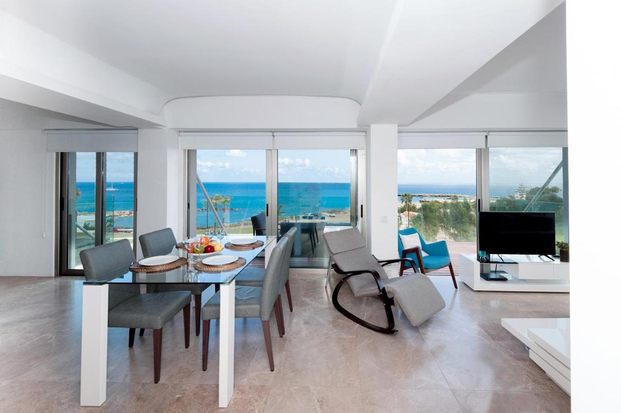 פרוטאראס Apartment Marisol - Beachfront מראה חיצוני תמונה