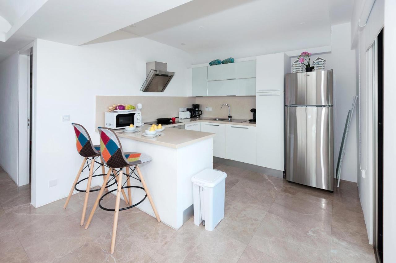 פרוטאראס Apartment Marisol - Beachfront מראה חיצוני תמונה