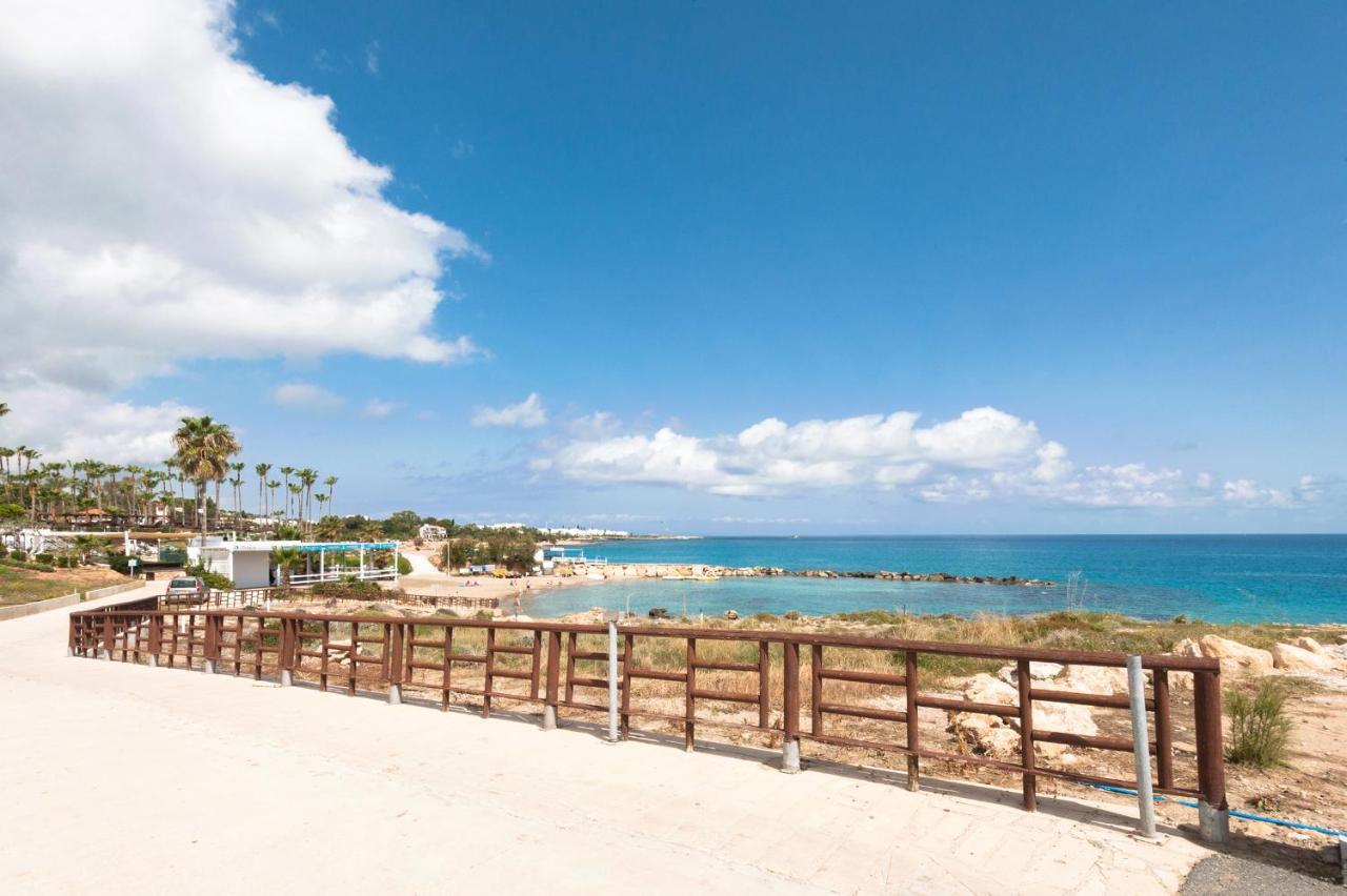 פרוטאראס Apartment Marisol - Beachfront מראה חיצוני תמונה