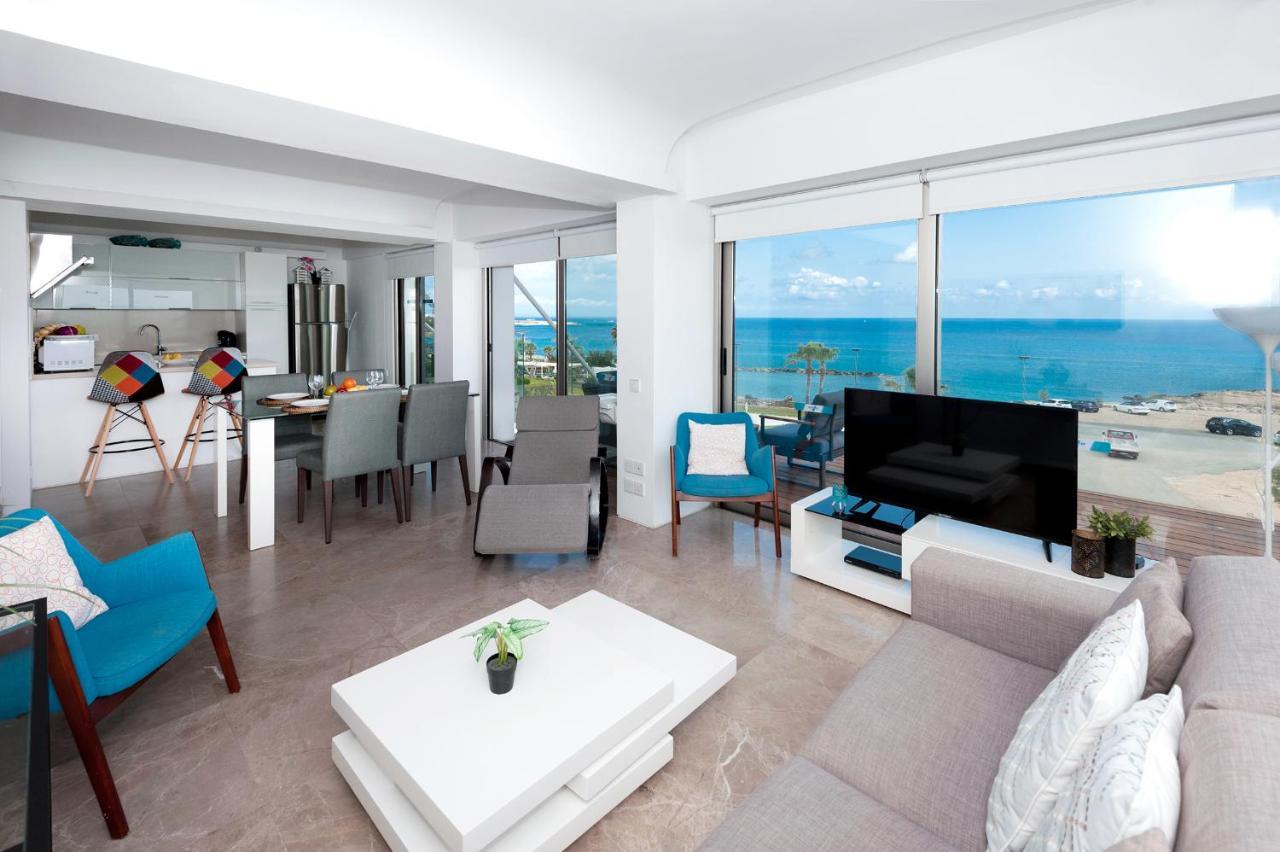 פרוטאראס Apartment Marisol - Beachfront מראה חיצוני תמונה