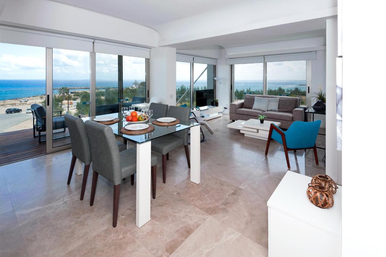 פרוטאראס Apartment Marisol - Beachfront מראה חיצוני תמונה